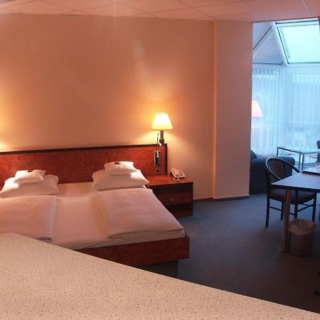 Hotel Arkadia Friedrichsdorf Exterior foto