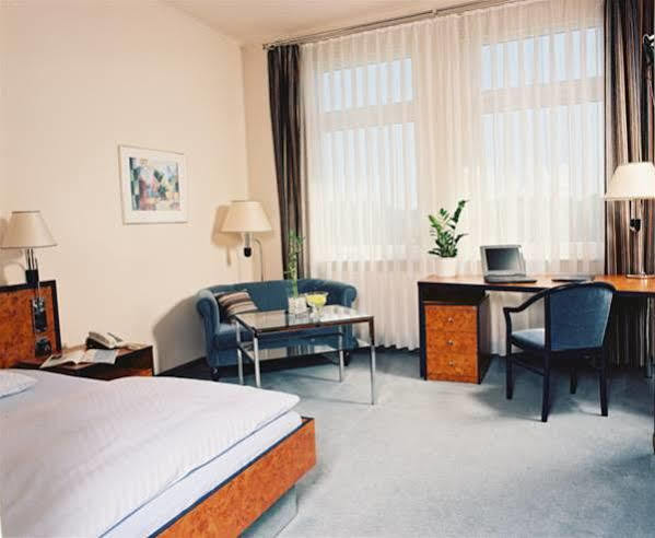 Hotel Arkadia Friedrichsdorf Exterior foto