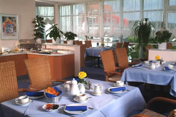 Hotel Arkadia Friedrichsdorf Exterior foto