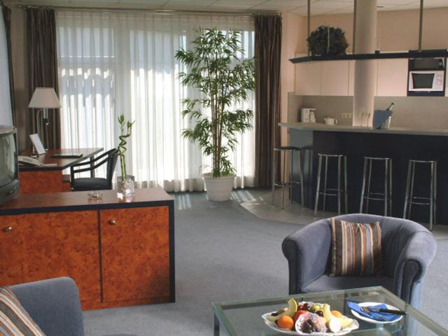 Hotel Arkadia Friedrichsdorf Exterior foto